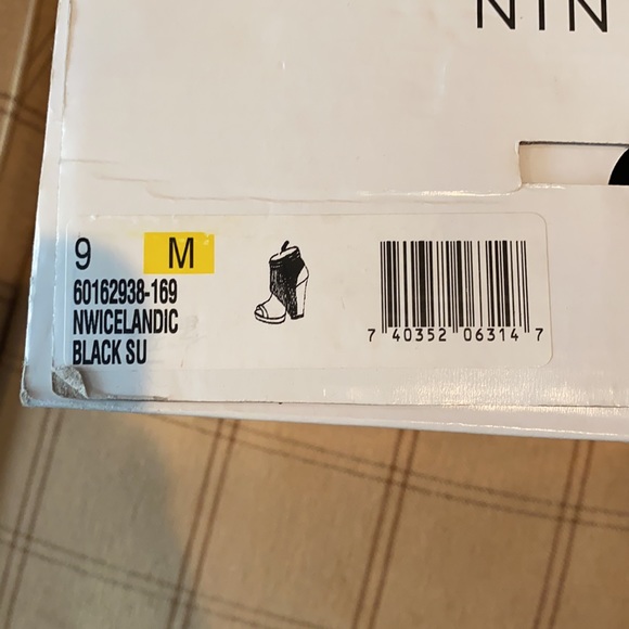 Nine West peep toe boots - Picture 3 of 5